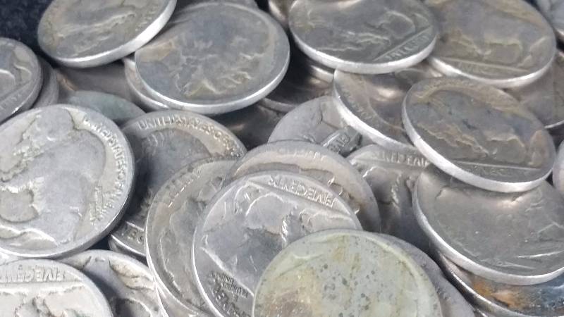 Group of 100 Buffalo Nickels