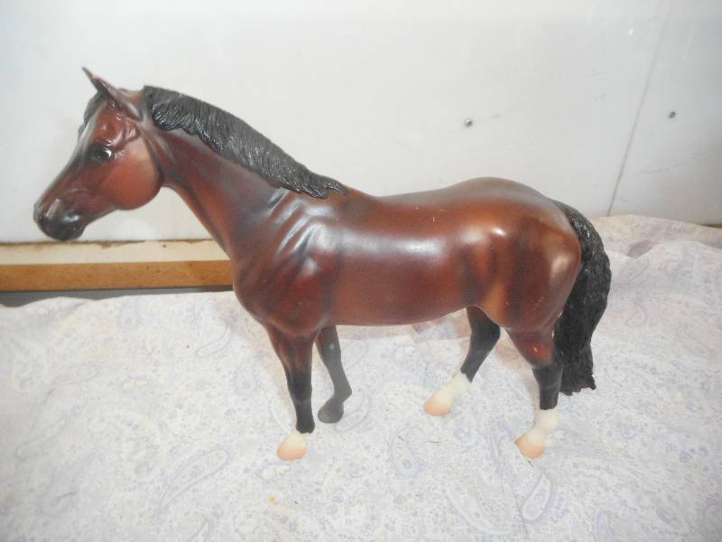 COLLECTIBLE QUARTER HORSE