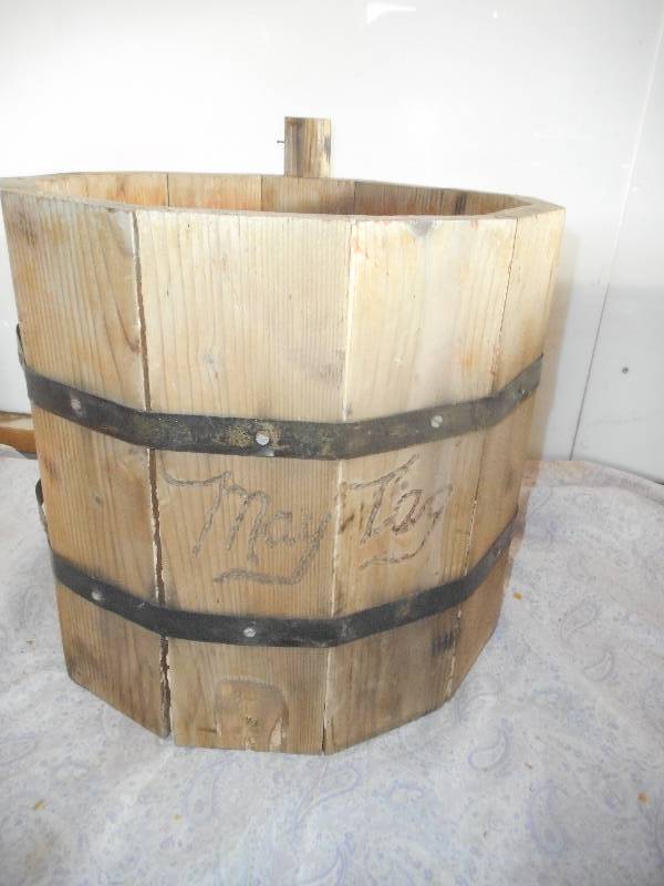 VINTAGE WOODEN MAYTAG FLOWER POT