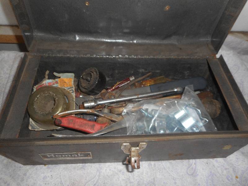 MISC TOOLS AND TOOL BOX
