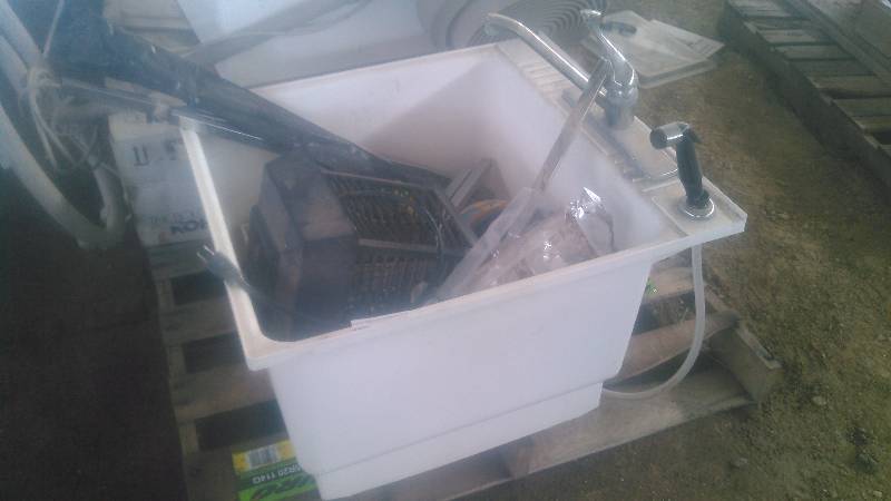 Wash sink