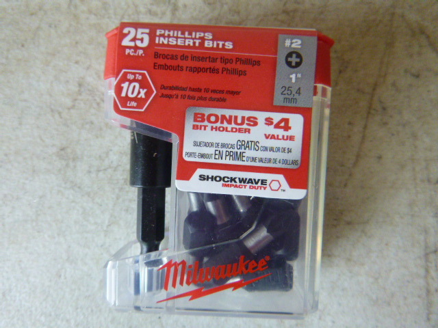 Milwaukee Shockwave Phillips Insert Bits with Bit Holder