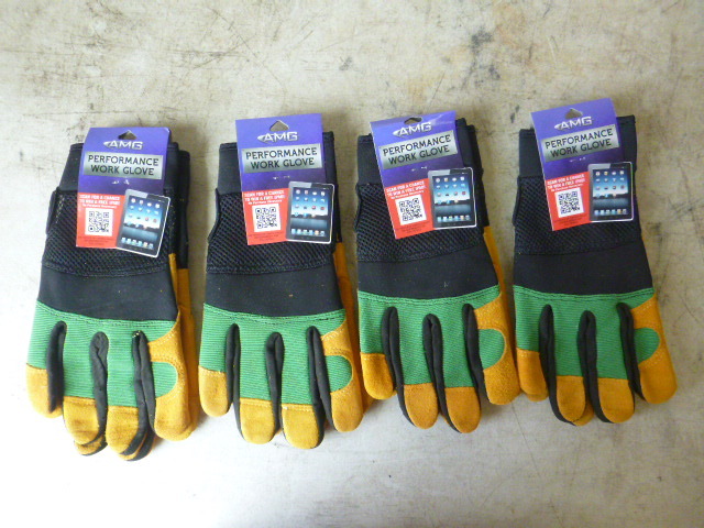 4 Pair of Work Gloves