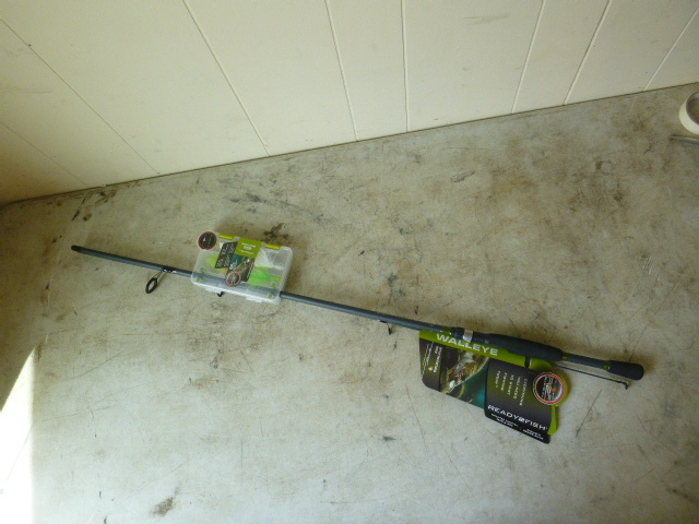 South Bend R2F Fishing Rod