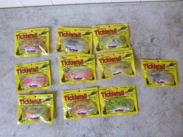 10 Packs of Northland Tickletail Grubs