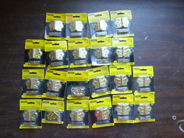 19 Packs of Stanley Ornamental Cabinet Hinges.