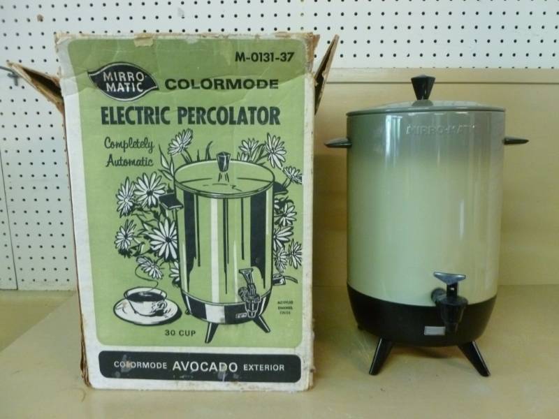 lot 24 image: Vintage Kitchen