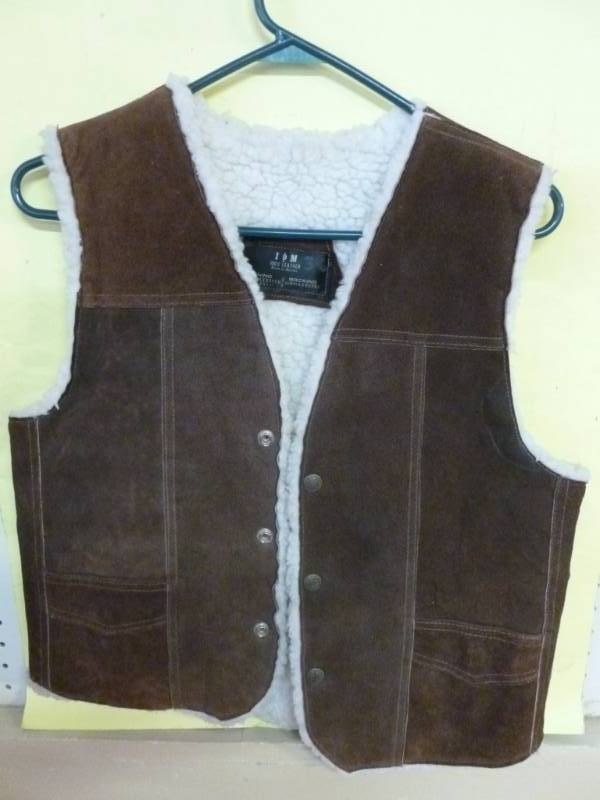 lot 47 image: Leather Vest