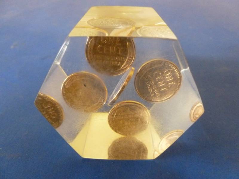 lot 89 image: Wheat Penney Paper Weight