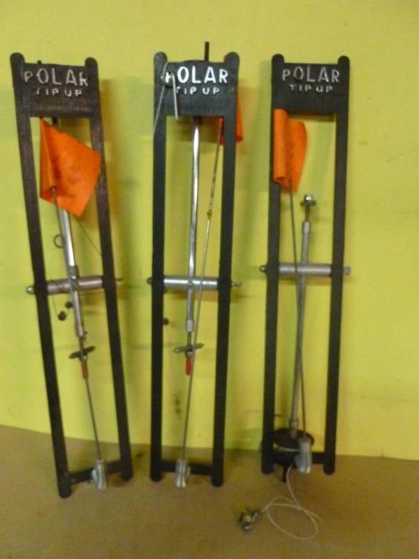 lot 115 image: Fishing Items