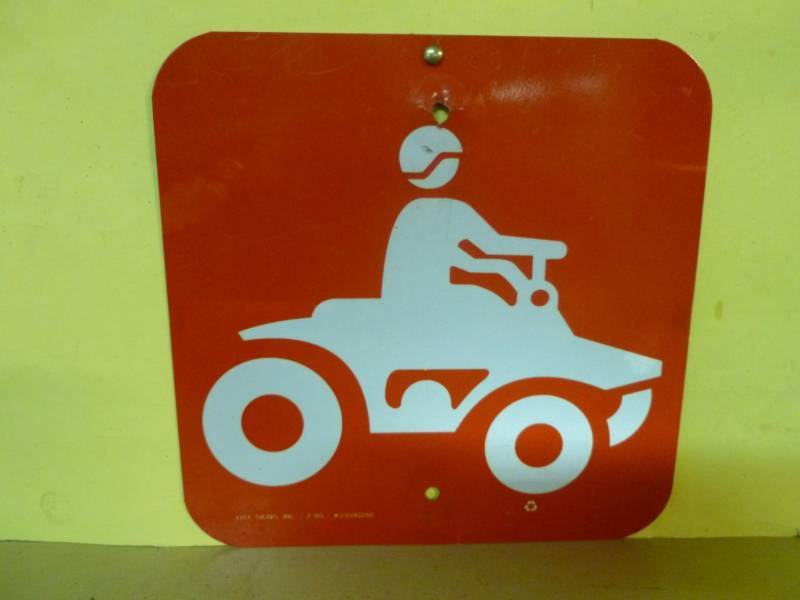 lot 119 image: Sign