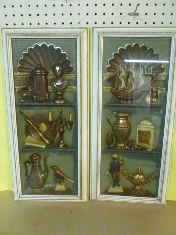 lot 128 image: Vintage Wall Display