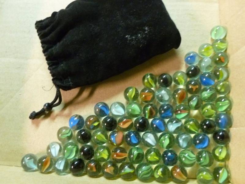 lot 129 image: Marbles