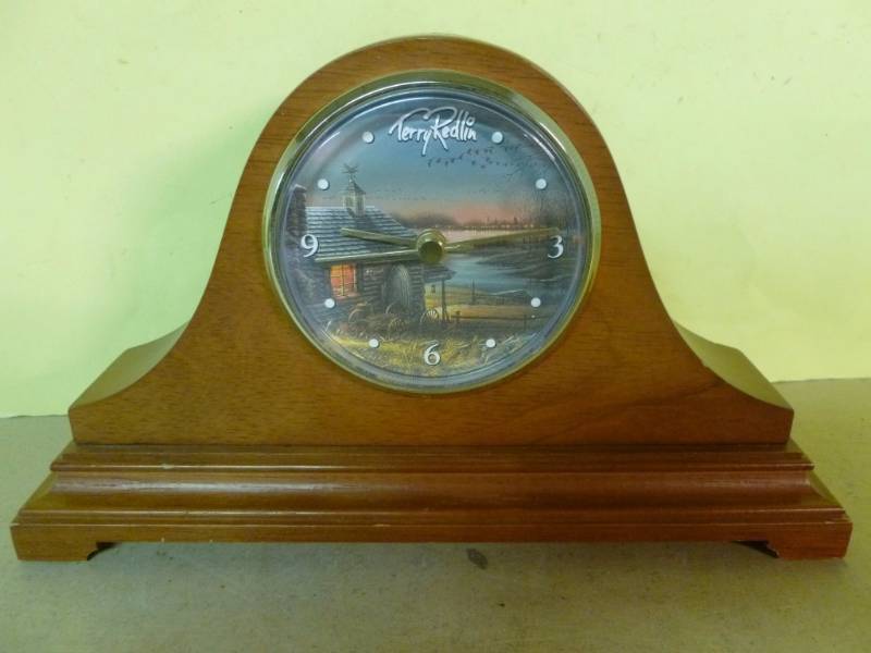 lot 138 image: Terry Redlin Clock
