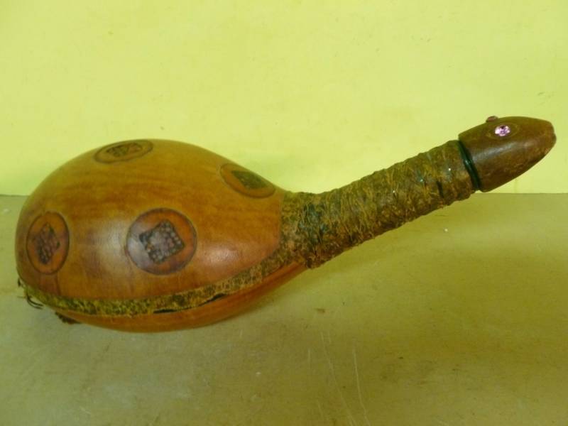 lot 148 image: Vintage Decanter