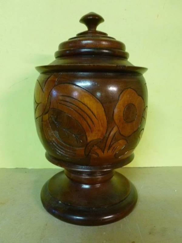 lot 150 image: Wooden Vase