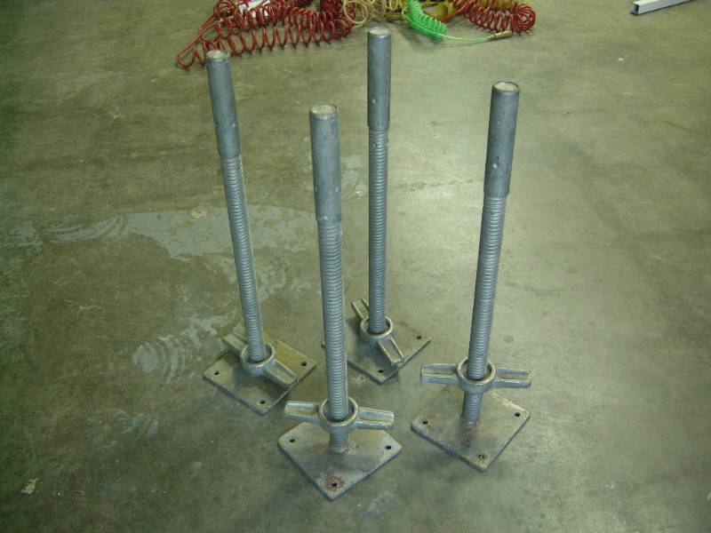 lot 6 image: Scaffold Adjustable Feet
