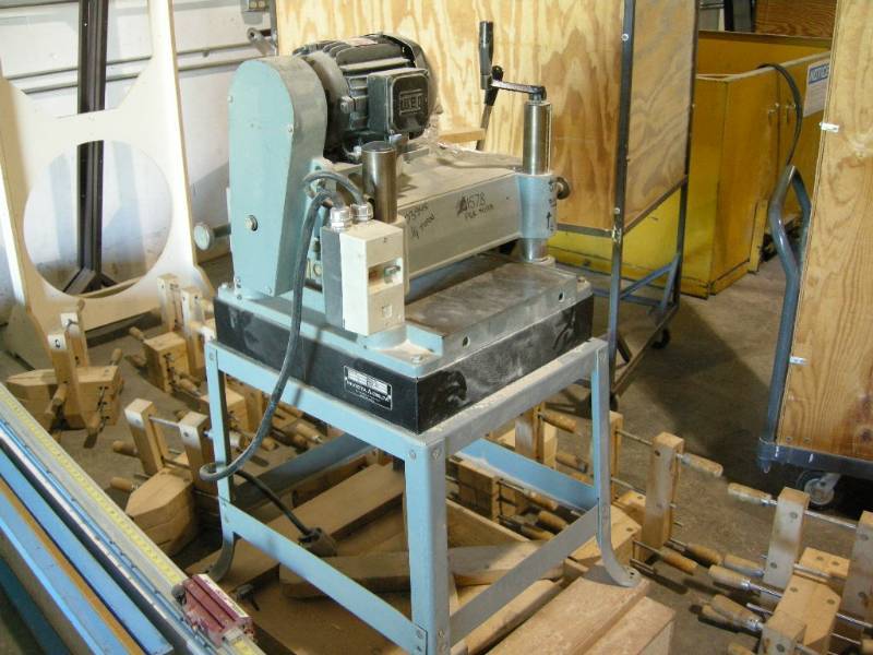 lot 14 image: Invicta Delta Power Planer