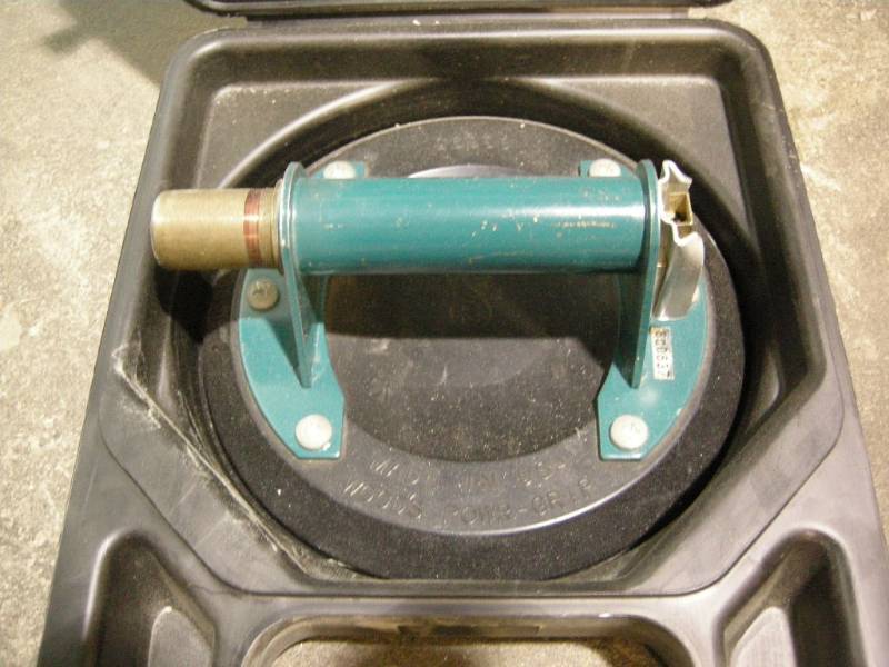 lot 17 image: Woods Power-Grip Glass Tool