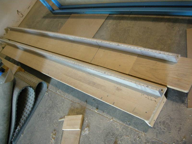 lot 21 image: Aluminum Saw Station Clamp-to Fence
