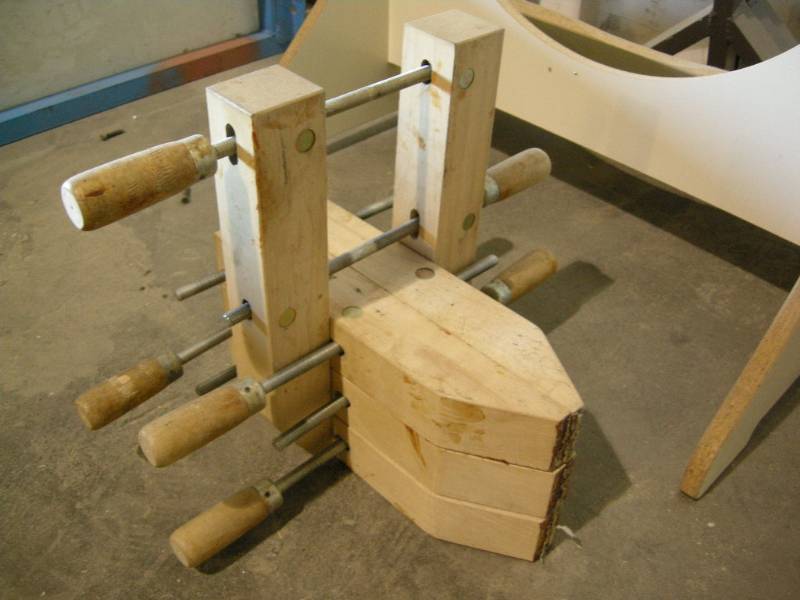 lot 58 image: 4 Jorgensen Style Clamps