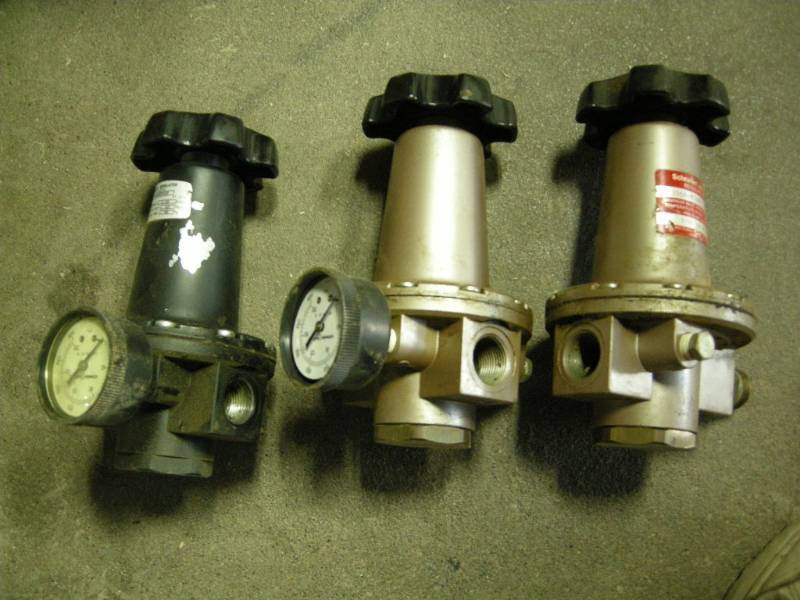 lot 100 image: Three Schrader Bellows Air Pressure Regulators