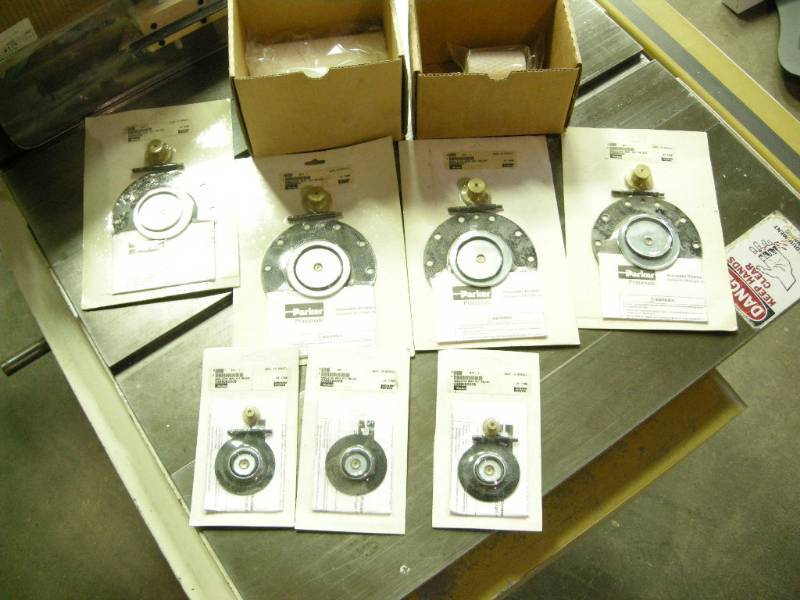 lot 173 image: Parker Coalescers and Regulator Rebuild Kits