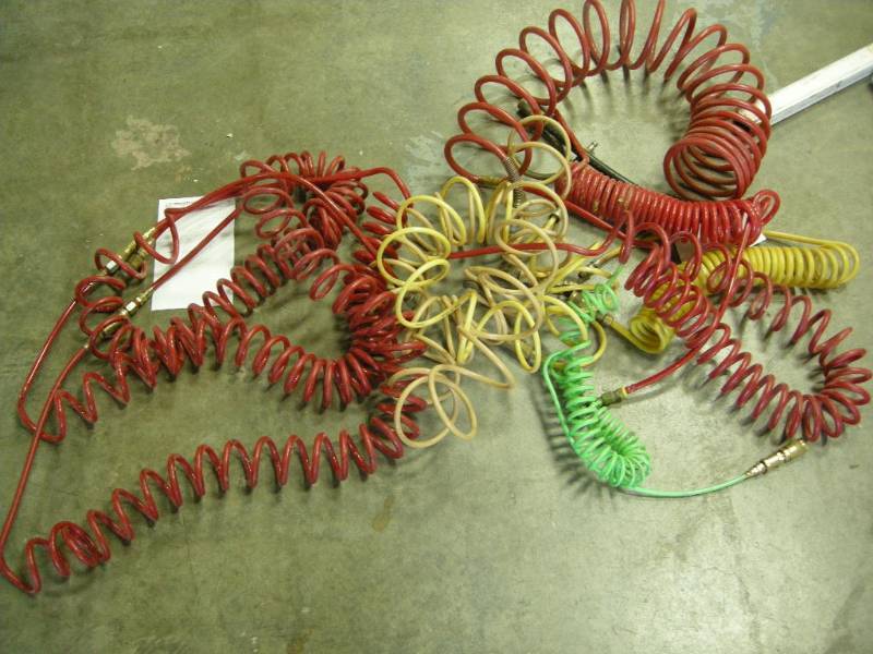 lot 175 image: Misc Coil Air Hose