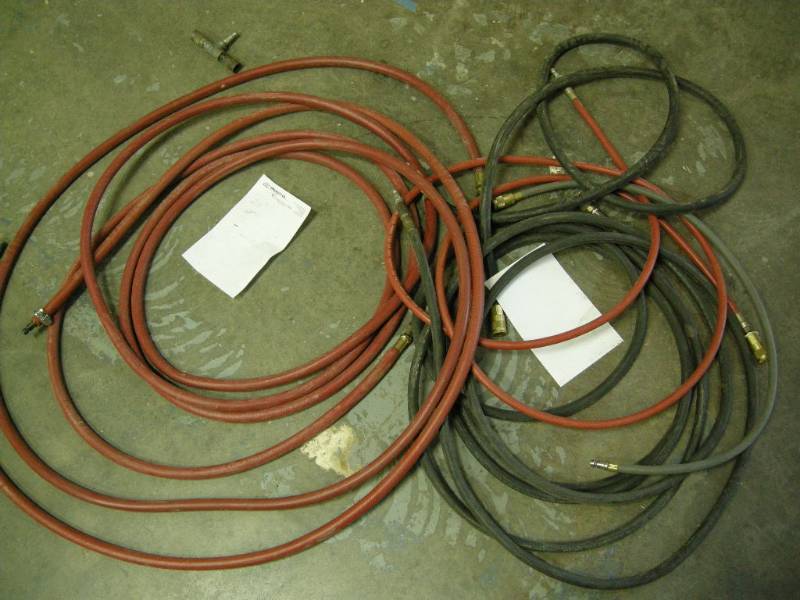lot 177 image: Misc Air Hose