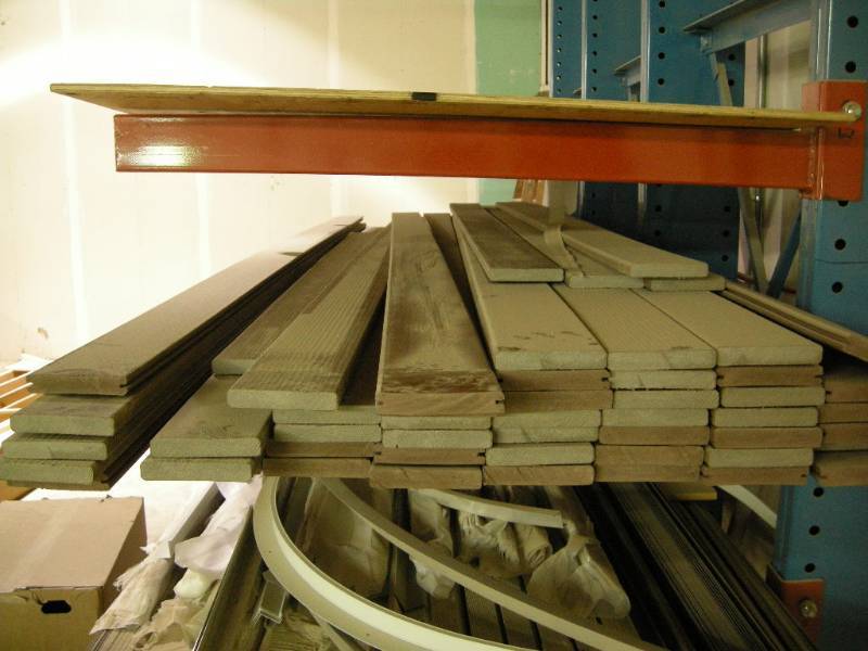 lot 185 image: Misc Decking Boards