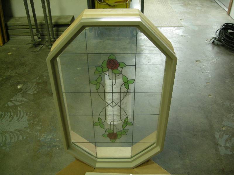 lot 147 image: New 20 x 34 Octagonal Window