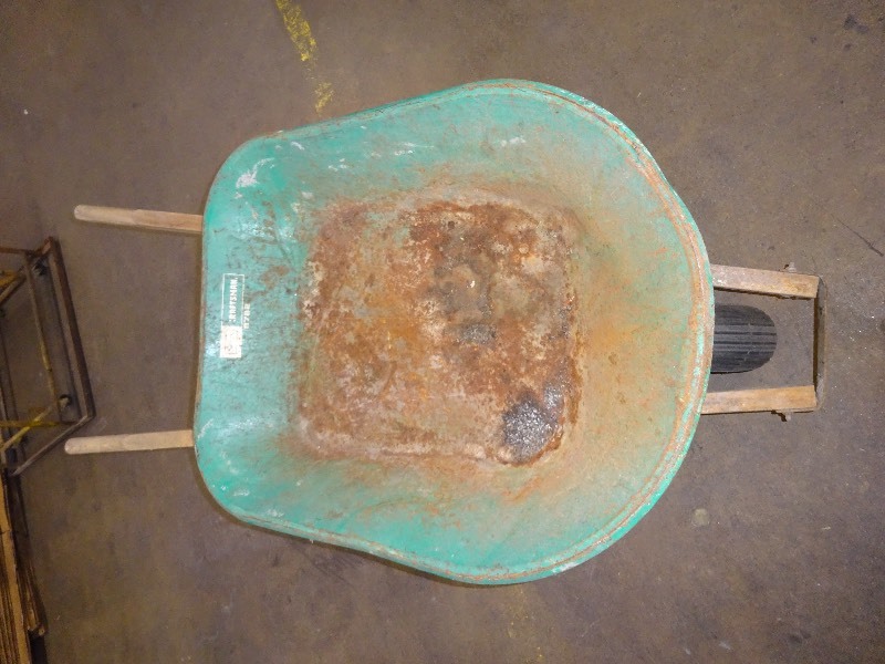 lot 37 image: wheel barrel