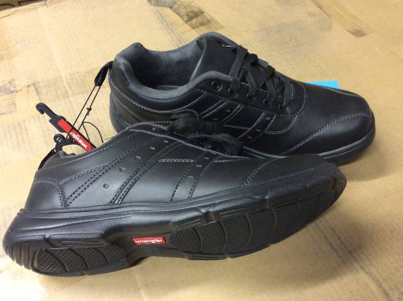lot 61 image: Wrangler Memory Foam Men Shoes size 11