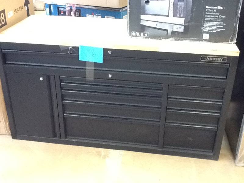 lot 116 image: Husky 60 in. 10-Drawer Mobile Workbench, Textured Black Matte  never used
