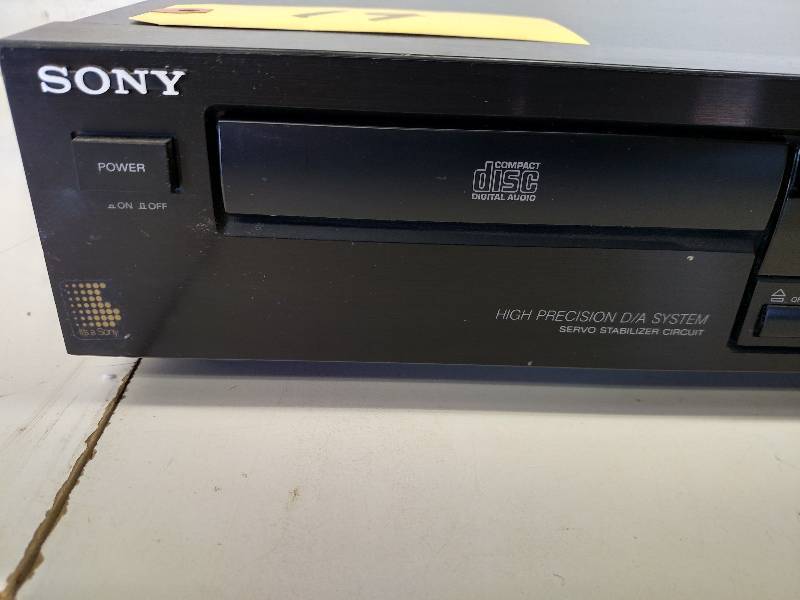 lot 19 image: Sony CDP-291 CD Player...