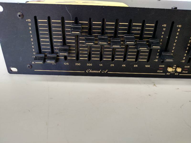 lot 22 image: Biamp EQ-220 Graphic Equalizer...