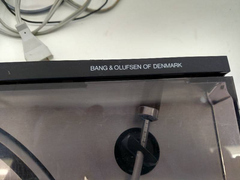 lot 28 image: Bang & Olufsen of Denmark Beogram 1...