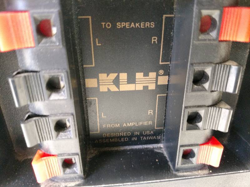lot 45 image: KLH Subwoofer