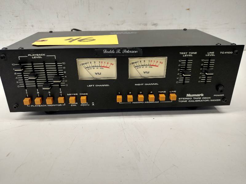 lot 46 image: Numark TC4100 Stereo Tape Deck Tone...