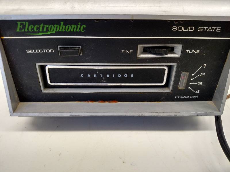 lot 48 image: Electrophonic Solid State 8 Track P...