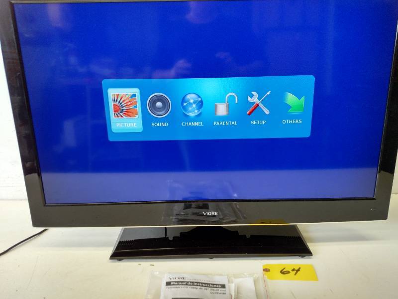 lot 64 image: Viore LC39VF80 39 1080P LCD TV, wi...
