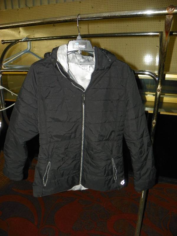 lot 29 image: CHAMPION WM TECHNICAL POLYPRI Black Large