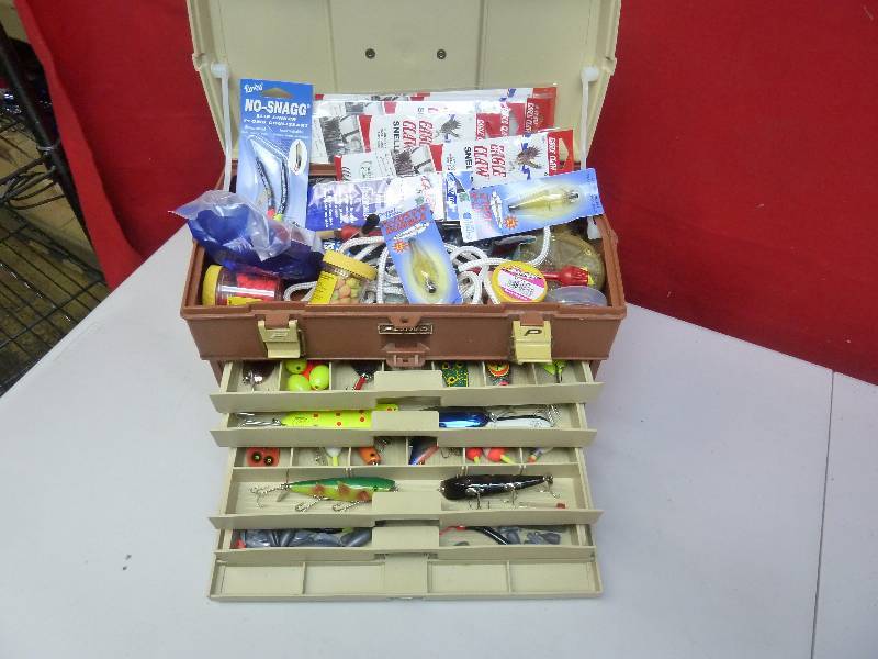 lot 703 image: Fishing Lot
