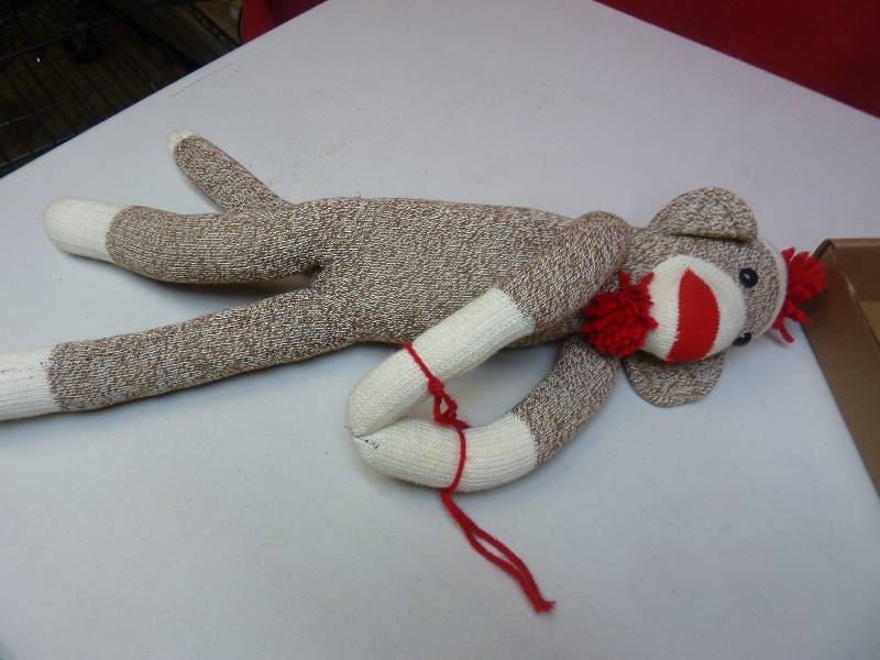 lot 718 image: Sock Monkey