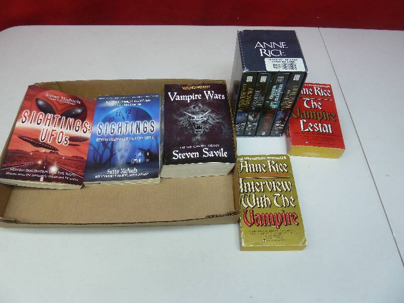 lot 736 image: Vampire & UFO Books