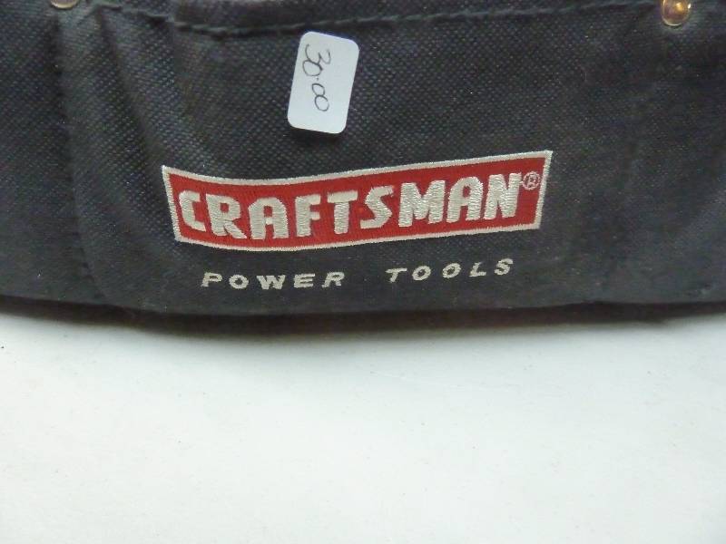 lot 750 image: Tool Lot