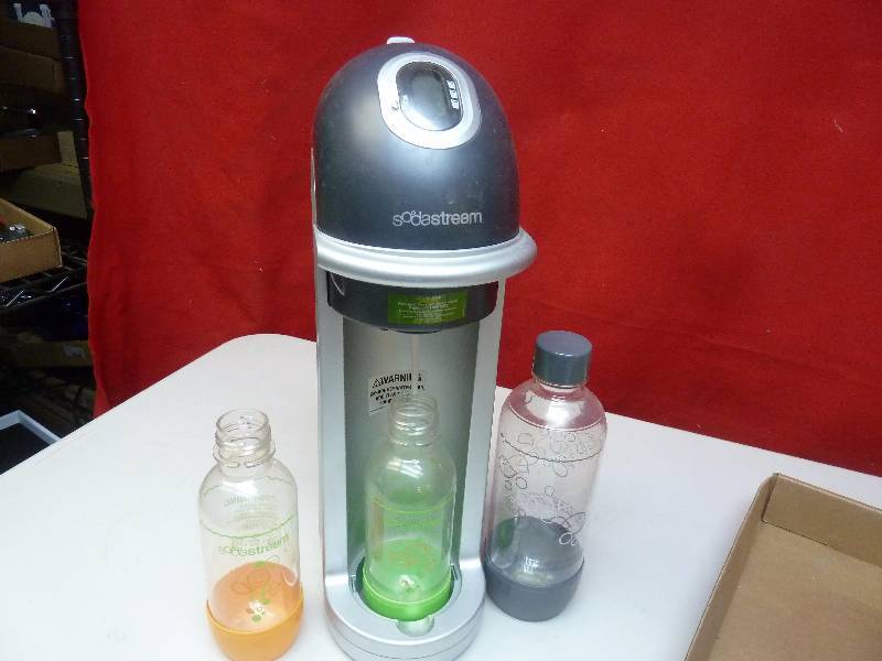 lot 786 image: Soda Stream