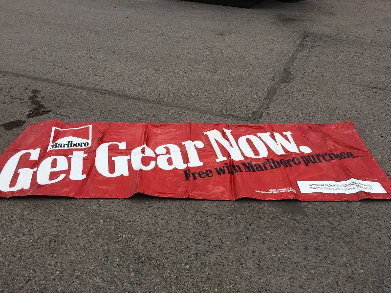 lot 31 image: Marlboro Banner