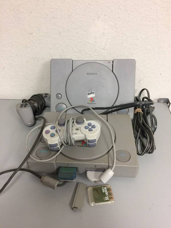 lot 36 image: Sony Playstation System