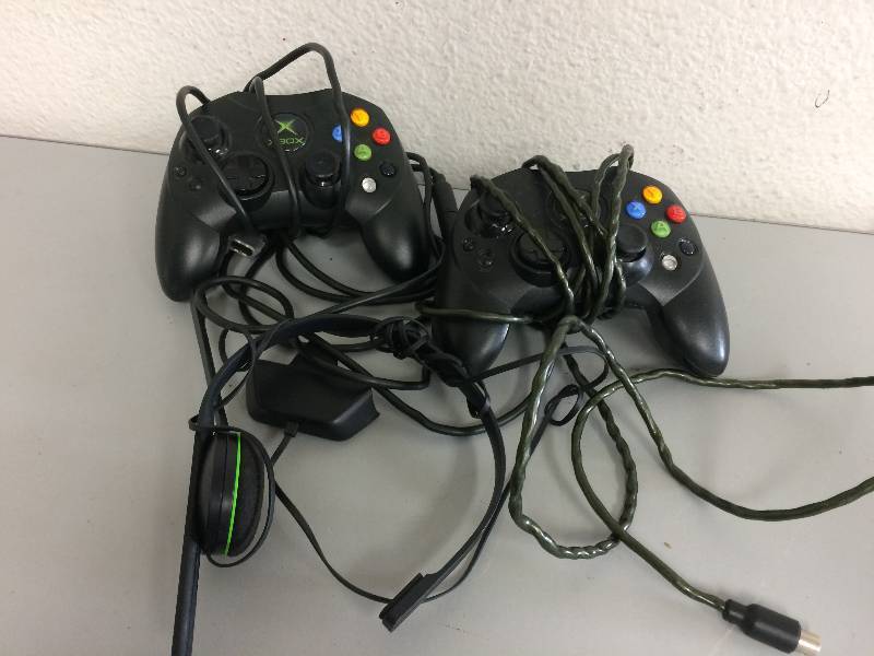 lot 57 image: Xbox Controllers and Headset